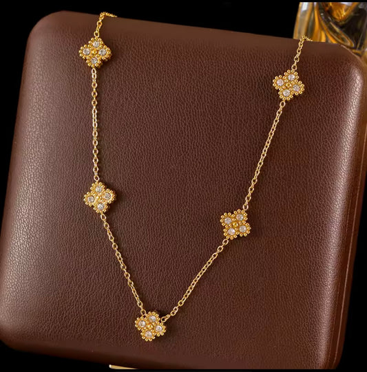 Collier Everver Flower – Acier Inoxydable